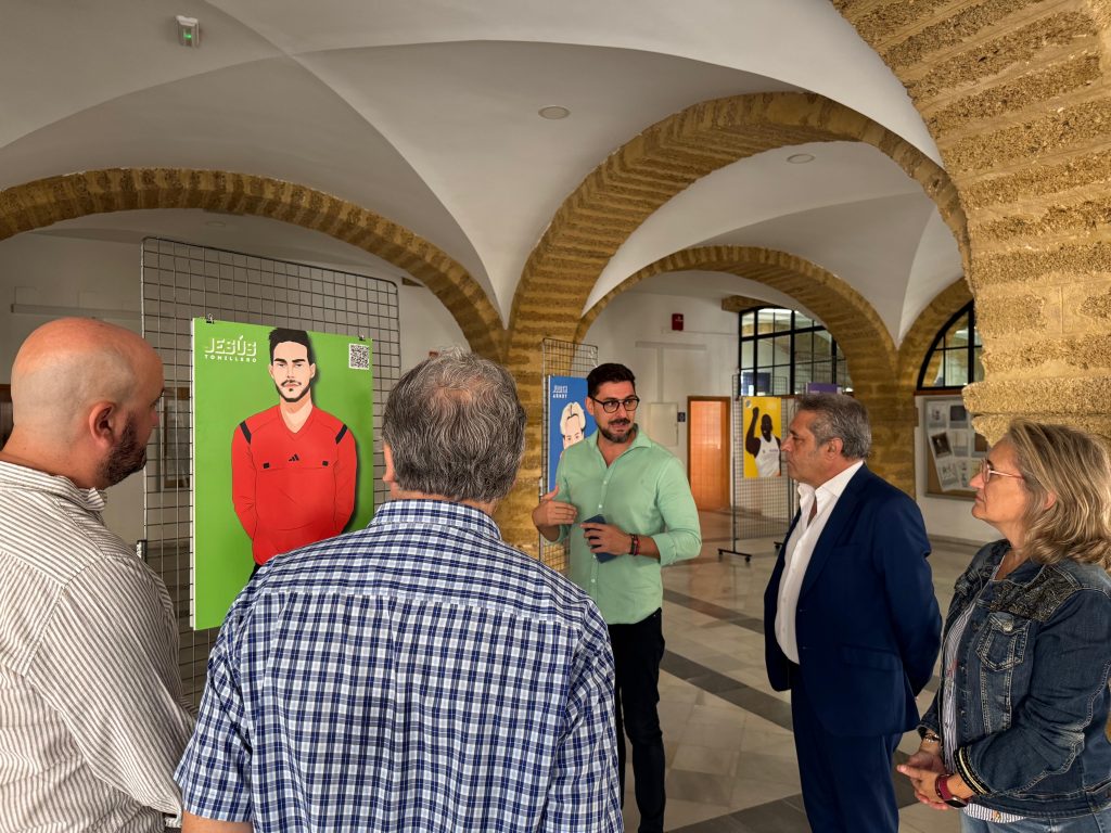 IMG Inaugurada la exposición “Los colores del deporte” en la Facultad de Filosofía y Letras del Campus de Cádiz